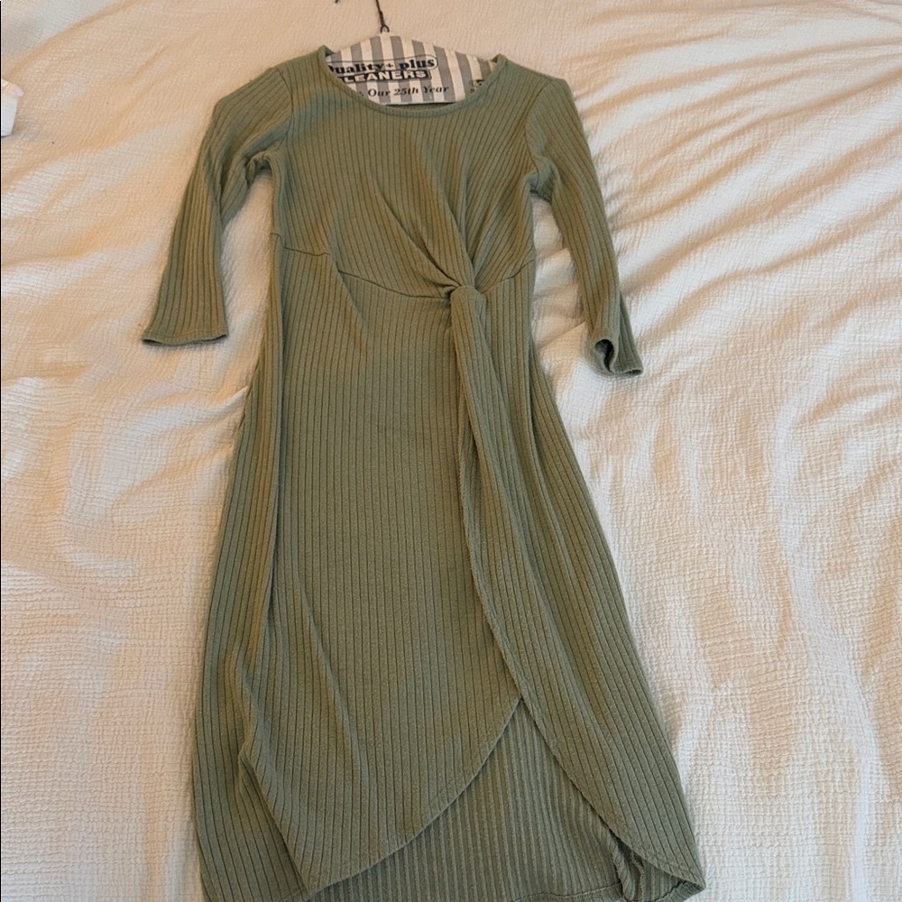 Gilli Sage Green Ribbed Long Sleeve Dress